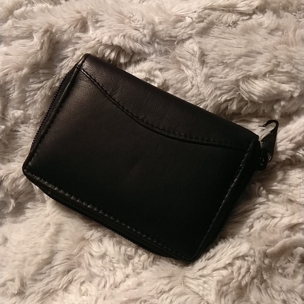 Black Leather-Free Card Holder